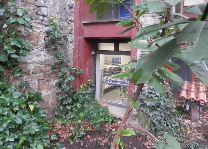 Plaza Catedral hostel Pamplona